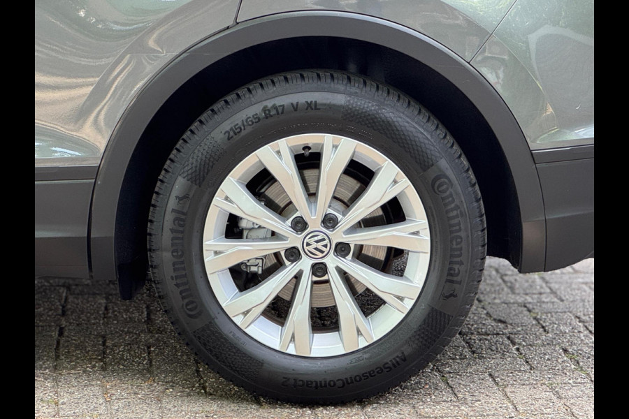Volkswagen Tiguan 1.4 TSI ACT Aut Lane ass Volledig onderhouden Navi Apple CarPlay Stoel vw Nieuwe APK Perfecte conditie