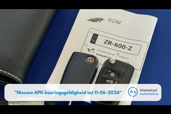 Volkswagen Tiguan 1.4 TSI ACT Aut Lane ass Volledig onderhouden Navi Apple CarPlay Stoel vw Nieuwe APK Perfecte conditie