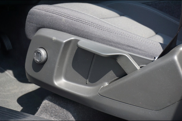 Volvo XC40 T5 PHEV HARMAN KARDON AUDIO | WINTERPACK | CAMERA | CARPLAY!