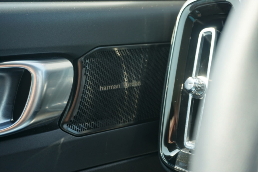 Volvo XC40 T5 PHEV HARMAN KARDON AUDIO | WINTERPACK | CAMERA | CARPLAY!