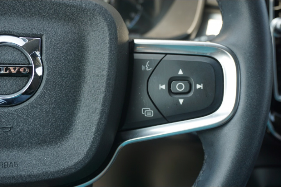 Volvo XC40 T5 PHEV HARMAN KARDON AUDIO | WINTERPACK | CAMERA | CARPLAY!