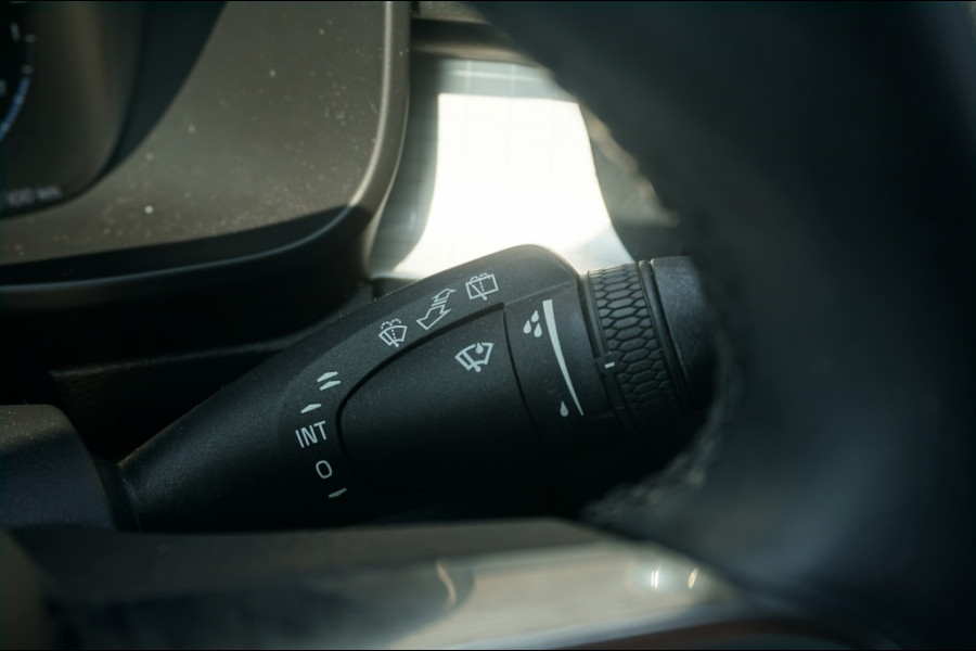 Volvo XC40 T5 PHEV HARMAN KARDON AUDIO | WINTERPACK | CAMERA | CARPLAY!