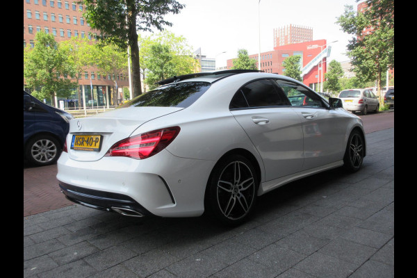 Mercedes-Benz CLA-Klasse 180 AMG Leer Navi Camera Pano