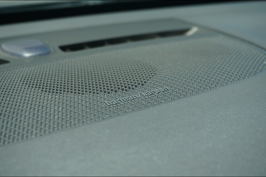 Volvo XC40 T5 PHEV HARMAN KARDON AUDIO | WINTERPACK | CAMERA | CARPLAY!