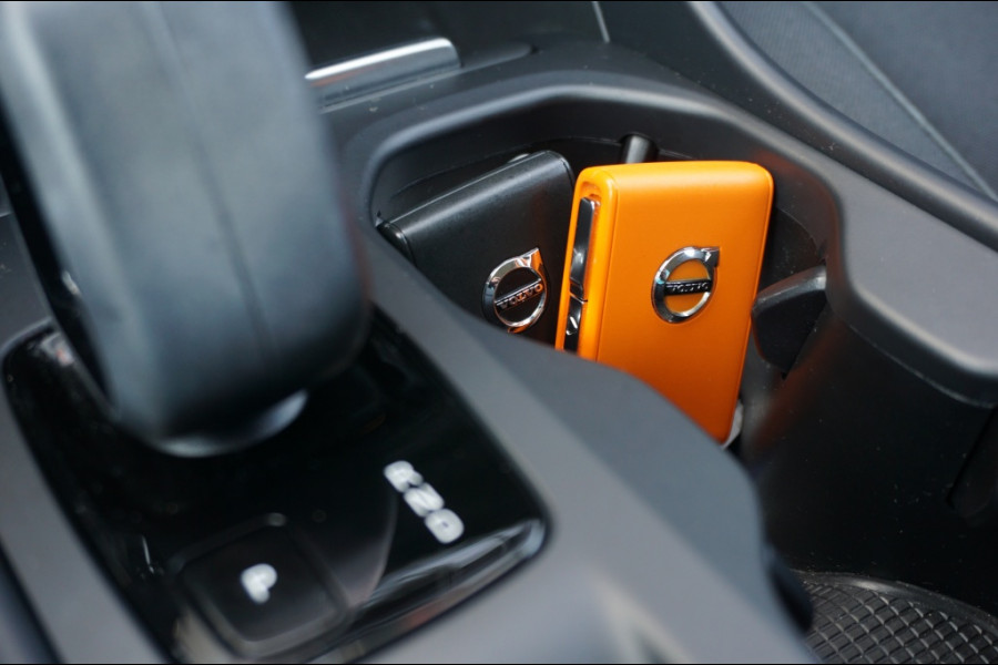 Volvo XC40 T5 PHEV HARMAN KARDON AUDIO | WINTERPACK | CAMERA | CARPLAY!