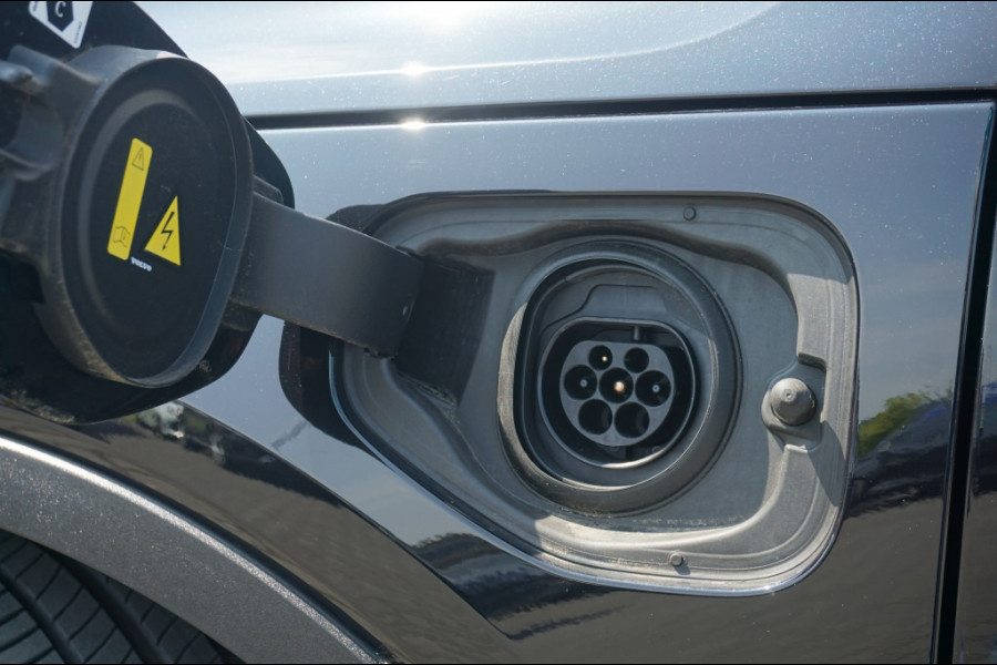 Volvo XC40 T5 PHEV HARMAN KARDON AUDIO | WINTERPACK | CAMERA | CARPLAY!