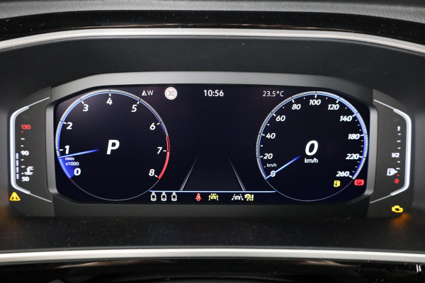 Volkswagen T-Roc R-Line-Edition 1.5 110 kW / 150 pk TSI SUV 7 versn