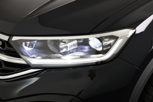 Volkswagen T-Roc R-Line-Edition 1.5 110 kW / 150 pk TSI SUV 7 versn