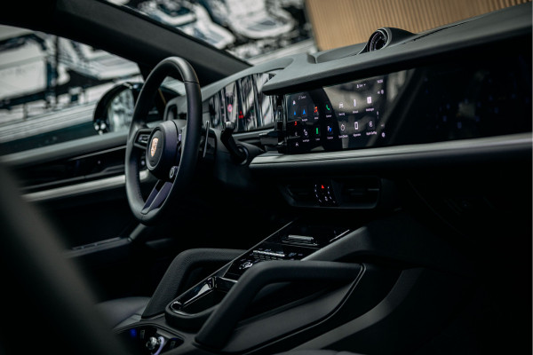 Porsche Cayenne Coupé 3.0 E-Hybrid Vol uitgevoerde Cayenne Coupe black on black