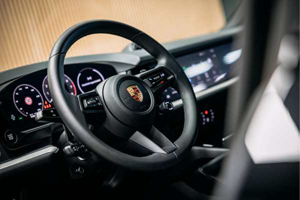 Porsche Cayenne Coupé 3.0 E-Hybrid Vol uitgevoerde Cayenne Coupe black on black
