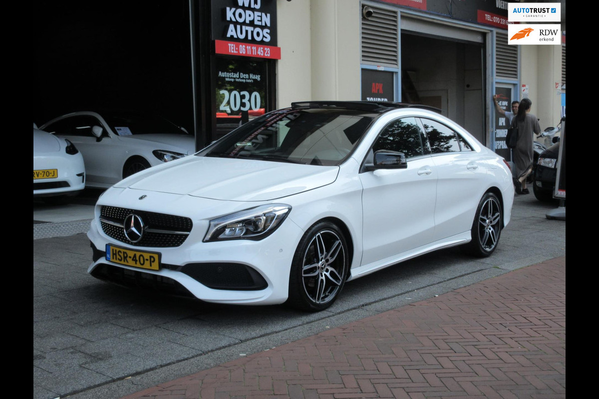 Mercedes-Benz CLA-Klasse 180 AMG Leer Navi Camera Pano Mercedes-Benz CLA-Klasse 180 AMG Leer Navi Camera Pano