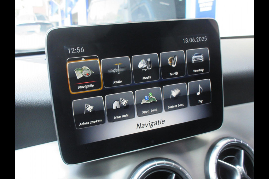 Mercedes-Benz CLA-Klasse 180 AMG Leer Navi Camera Pano