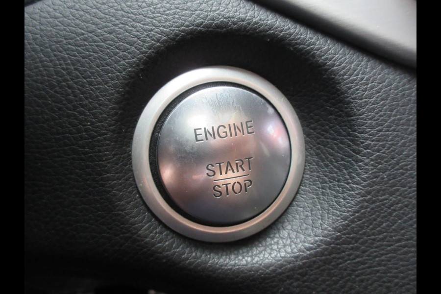 Mercedes-Benz CLA-Klasse 180 AMG Leer Navi Camera Pano
