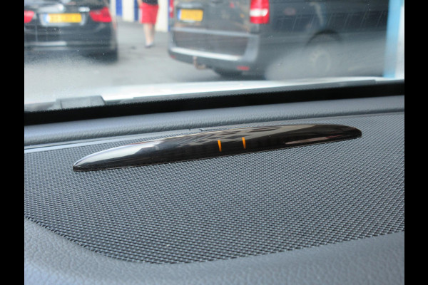 Mercedes-Benz CLA-Klasse 180 AMG Leer Navi Camera Pano