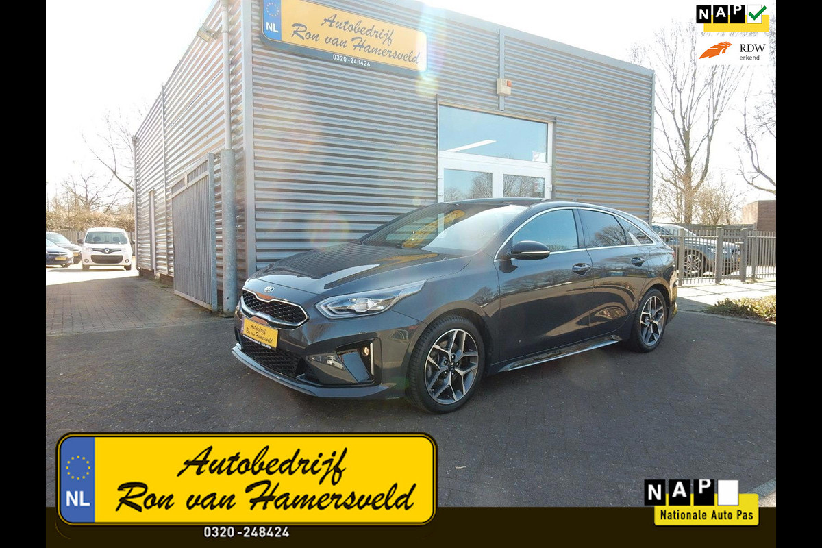 Kia ProCeed 1.4 T-GDI GT-PlusLine*1/2LEDER*NAVI*LED*CR CONTR* Kia ProCeed 1.4 T-GDI GT-PlusLine*1/2LEDER*NAVI*LED*CR CONTR*