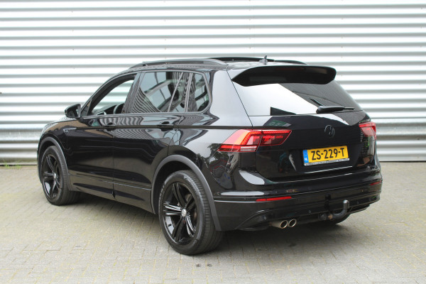 Volkswagen Tiguan 1.5 TSI 150pk ACT DSG7 R-Line NL-Auto NAP Panoramadak Clima Cruise Navi Leder Keyless Trekhaak 1300kg