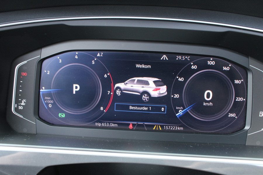 Volkswagen Tiguan 1.5 TSI 150pk ACT DSG7 R-Line NL-Auto NAP Panoramadak Clima Cruise Navi Leder Keyless Trekhaak 1300kg