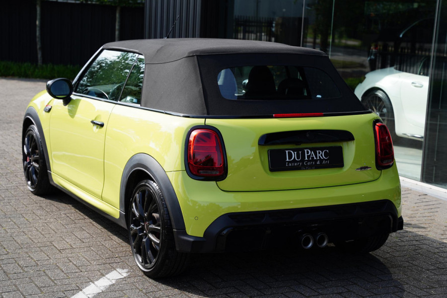 MINI 2.0 John Cooper Works Essential GERESERVEERD