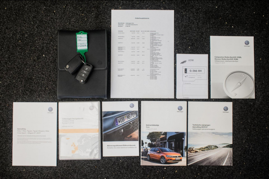 Volkswagen Polo 1.0 TSI 116PK AUT7 3X R LINE FULL OPTION!!! ORG NL [ Pano Virtual Beats Velours Keyless Stoelverwarming Full LED ]
