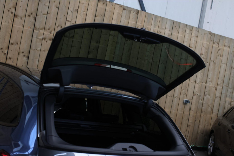 BMW 3 Serie Touring 330e M-Sport *Laser*Camera*Head-Up*Assistentiepakket*