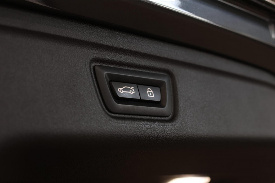 BMW 3 Serie Touring 330e M-Sport *Laser*Camera*Head-Up*Assistentiepakket*