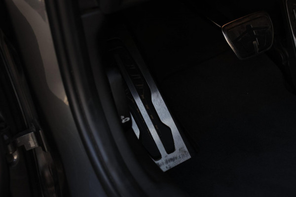 BMW 3 Serie Touring 330e M-Sport *Laser*Camera*Head-Up*Assistentiepakket*