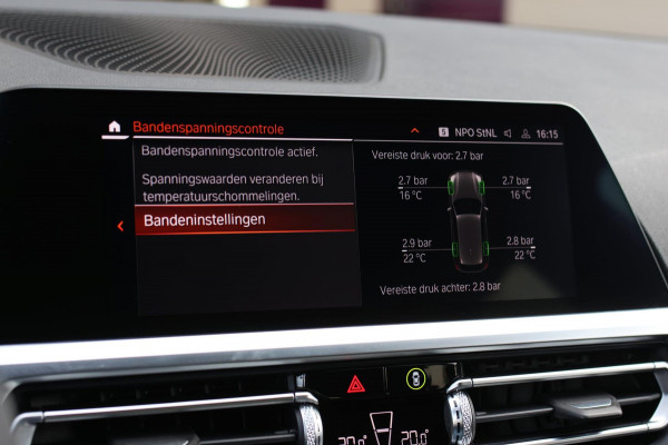 BMW 3 Serie Touring 330e M-Sport *Laser*Camera*Head-Up*Assistentiepakket*