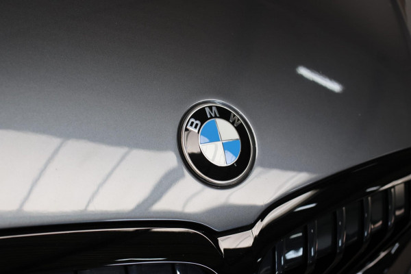 BMW 3 Serie Touring 330e M-Sport *Laser*Camera*Head-Up*Assistentiepakket*