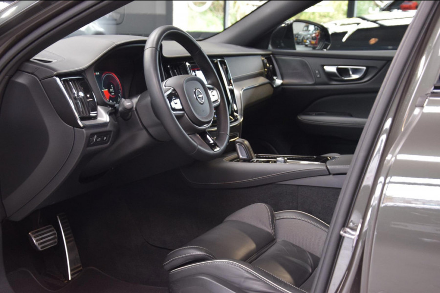 Volvo V60 2.0 T6 Recharge AWD R-Design Navi|Panoramadak|Dealer onderhouden|342pk!!|ACC|Stuurverwarming