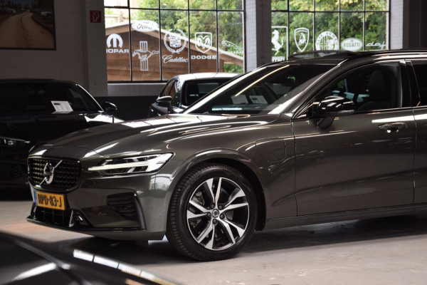 Volvo V60 2.0 T6 Recharge AWD R-Design Navi|Panoramadak|Dealer onderhouden|342pk!!|ACC|Stuurverwarming