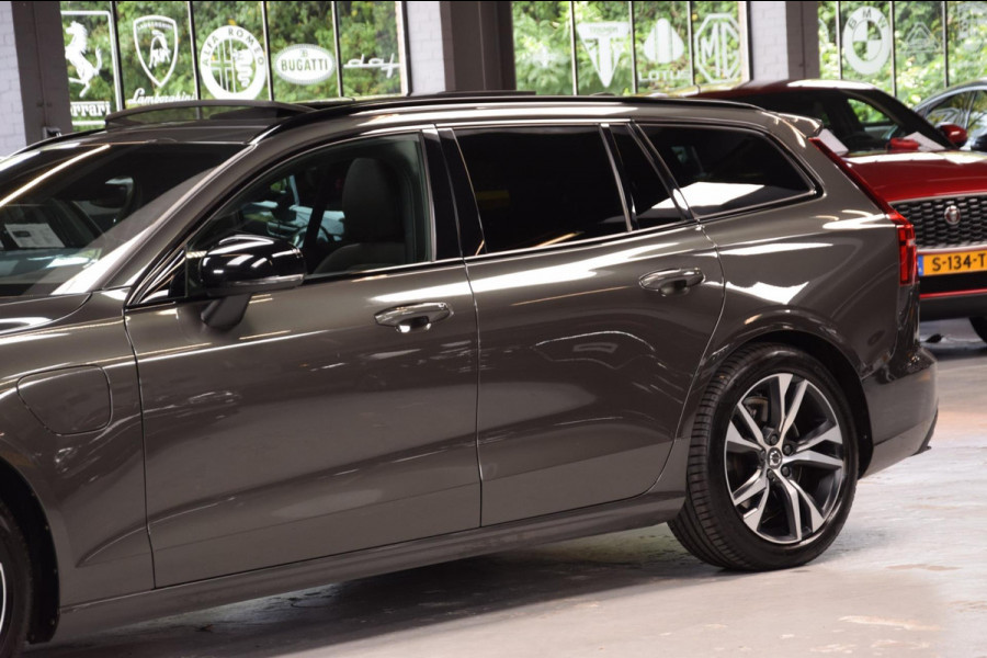 Volvo V60 2.0 T6 Recharge AWD R-Design Navi|Panoramadak|Dealer onderhouden|342pk!!|ACC|Stuurverwarming