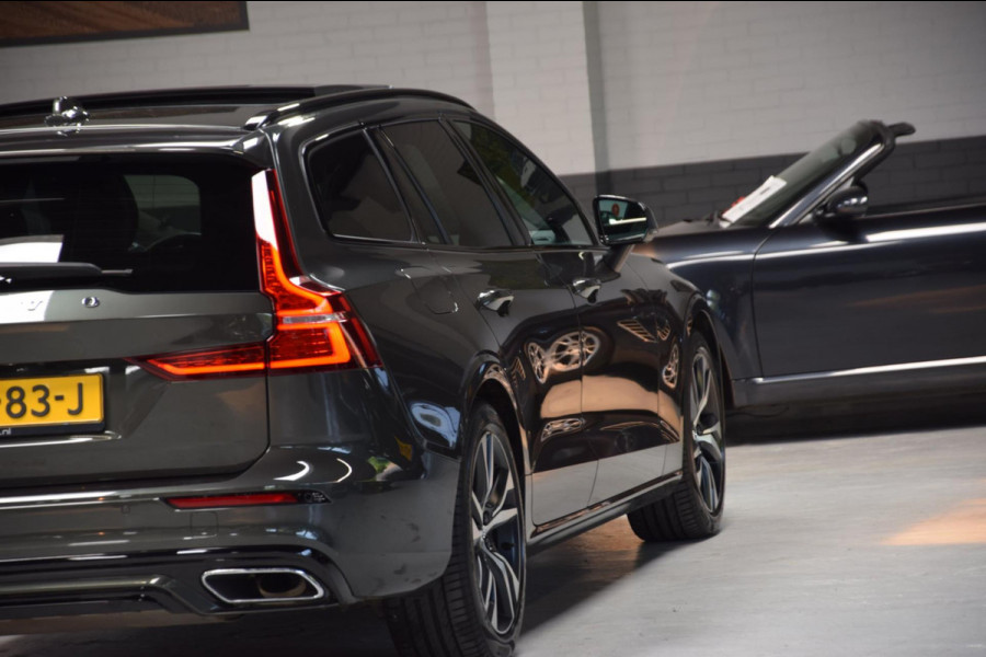 Volvo V60 2.0 T6 Recharge AWD R-Design Navi|Panoramadak|Dealer onderhouden|342pk!!|ACC|Stuurverwarming