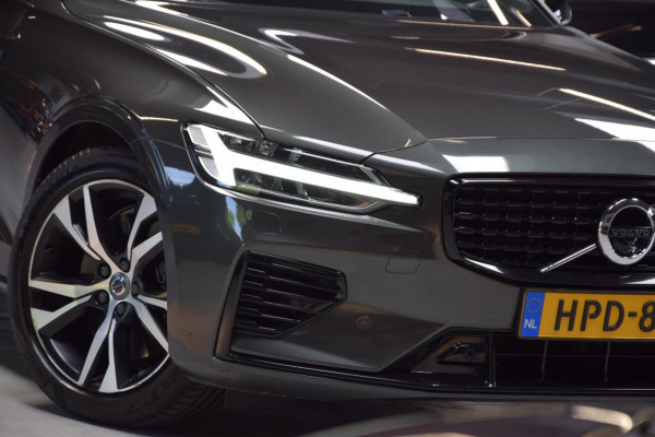 Volvo V60 2.0 T6 Recharge AWD R-Design Navi|Panoramadak|Dealer onderhouden|342pk!!|ACC|Stuurverwarming