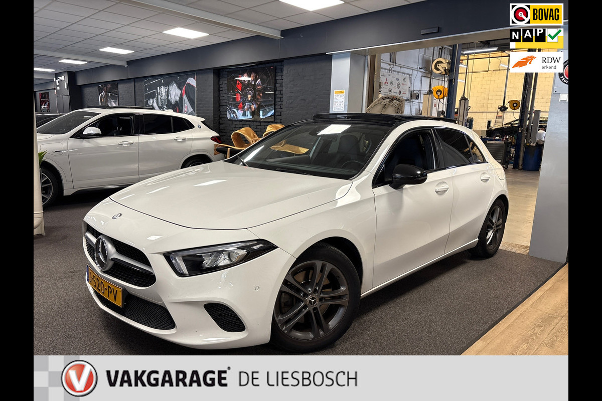 Mercedes-Benz A-Klasse 220 Premium Plus/leer/navi/pano/memory/360 camera/dealer onderh Mercedes-Benz A-Klasse 220 Premium Plus/leer/navi/pano/memory/360 camera/dealer onderh