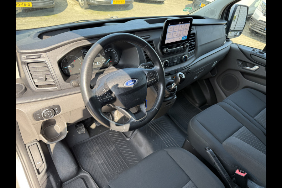 Ford Transit Custom 280 2.0 TDCI 130PK L1H1 Trend Achteruitrijcamera/trekhaak/CarPlay
