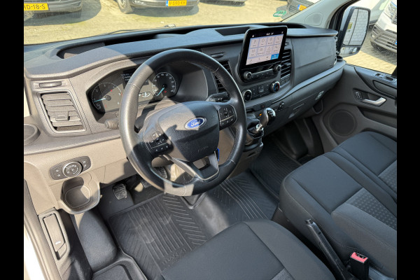 Ford Transit Custom 280 2.0 TDCI 130PK L1H1 Trend Achteruitrijcamera/trekhaak/CarPlay