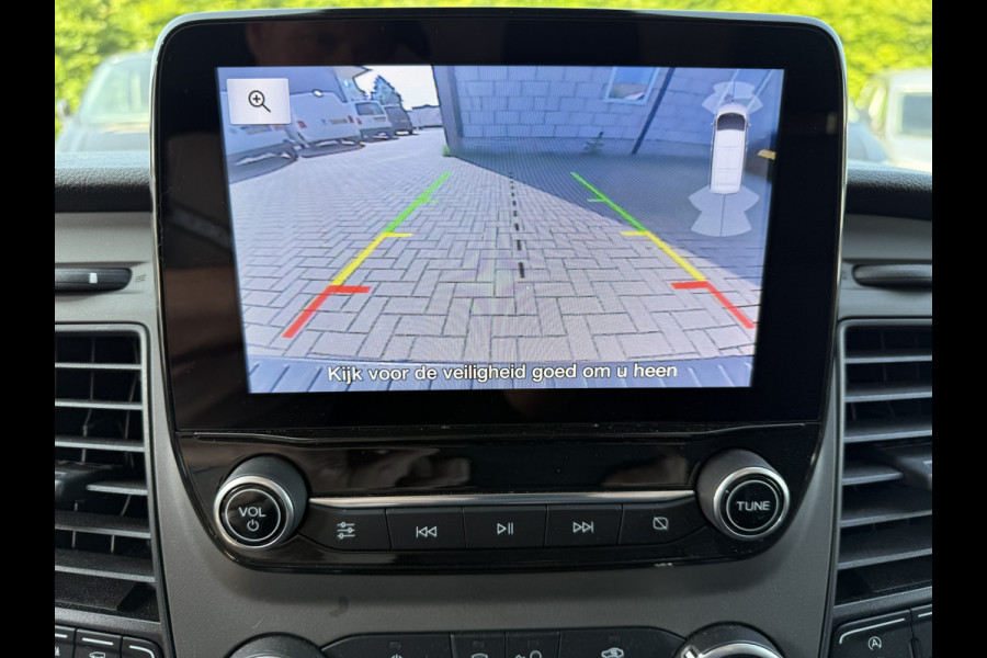 Ford Transit Custom 280 2.0 TDCI 130PK L1H1 Trend Achteruitrijcamera/trekhaak/CarPlay
