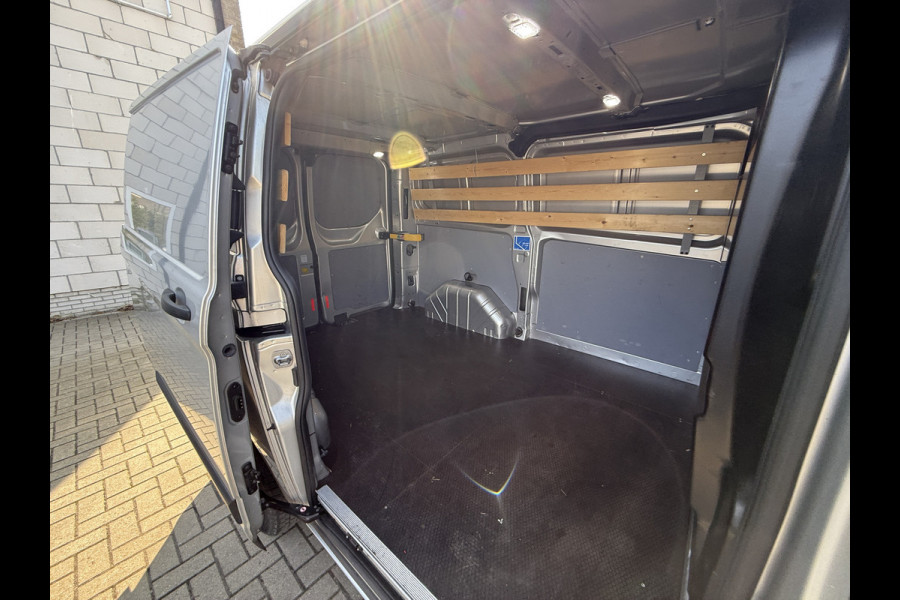 Ford Transit Custom 280 2.0 TDCI 130PK L1H1 Trend Achteruitrijcamera/trekhaak/CarPlay