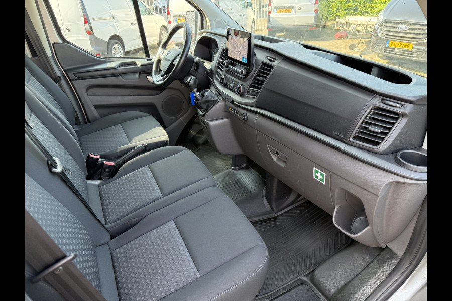 Ford Transit Custom 280 2.0 TDCI 130PK L1H1 Trend Achteruitrijcamera/trekhaak/CarPlay