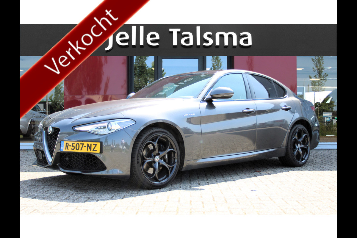 Alfa Romeo Giulia 2.0 T AWD Veloce | Pamoramadak | 19" velgen | Harman/Kardon | Stoel/stuurwiel verwarming Alfa Romeo Giulia 2.0 T AWD Veloce | Pamoramadak | 19" velgen | Harman/Kardon | Stoel/stuurwiel verwarming