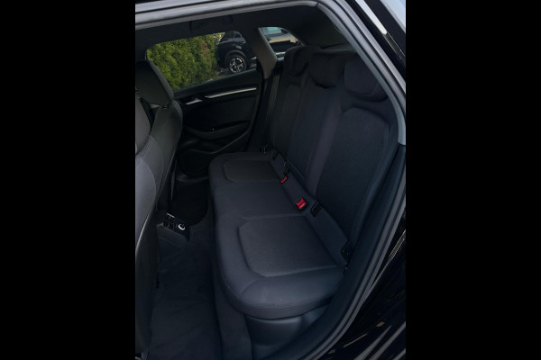 Audi A3 Sportback 40 e-tron Advance Sport Camera CarPlay