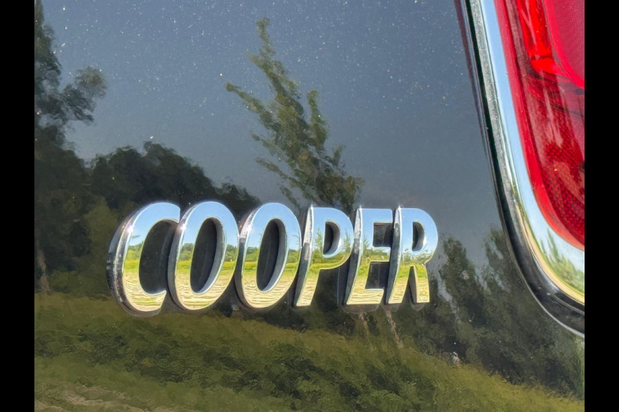 MINI Cabrio 1.5 AUTOMAAT Cooper Business, achteruitrijcamera, Nederlandse auto met nationale auto pas