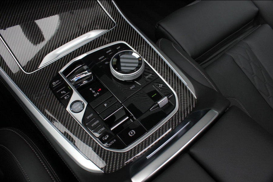 BMW X5 XDrive50e High Executive / HEAD- UP / PANO- DAK / 4- WHEEL STRURING / LUCHTVERING / DRIVING ASSISANT / SOFTCLOSE / M- SEATS