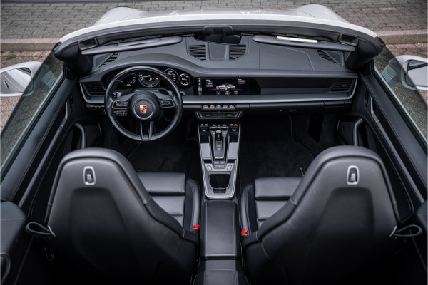 Porsche 911 Cabrio Carrera 4S (450pk) - BOSE - Sportuitlaat - Adapt. cruise - Camera PASM - Keyless - Exclusive leder * 992