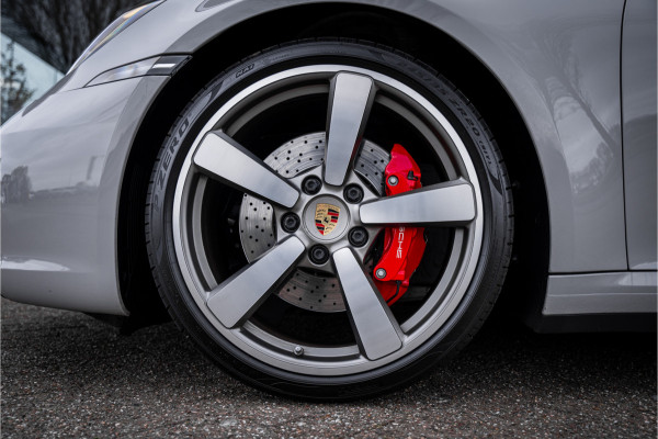 Porsche 911 Cabrio Carrera 4S (450pk) - BOSE - Sportuitlaat - Adapt. cruise - Camera PASM - Keyless - Exclusive leder * 992
