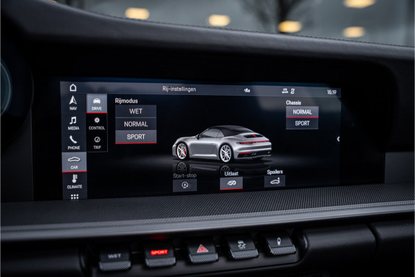 Porsche 911 Cabrio Carrera 4S (450pk) - BOSE - Sportuitlaat - Adapt. cruise - Camera PASM - Keyless - Exclusive leder * 992