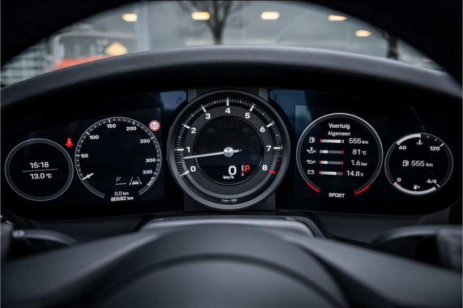 Porsche 911 Cabrio Carrera 4S (450pk) - BOSE - Sportuitlaat - Adapt. cruise - Camera PASM - Keyless - Exclusive leder * 992