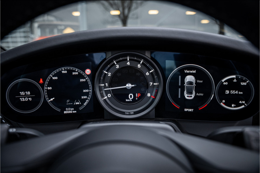Porsche 911 Cabrio Carrera 4S (450pk) - BOSE - Sportuitlaat - Adapt. cruise - Camera PASM - Keyless - Exclusive leder * 992