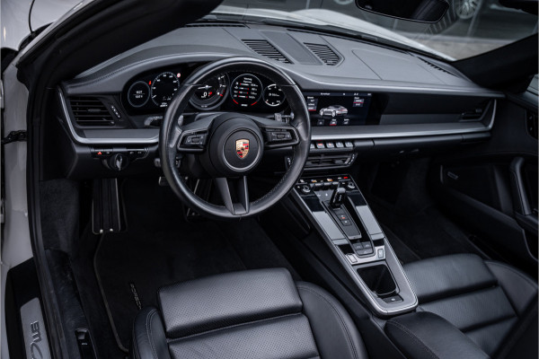 Porsche 911 Cabrio Carrera 4S (450pk) - BOSE - Sportuitlaat - Adapt. cruise - Camera PASM - Keyless - Exclusive leder * 992