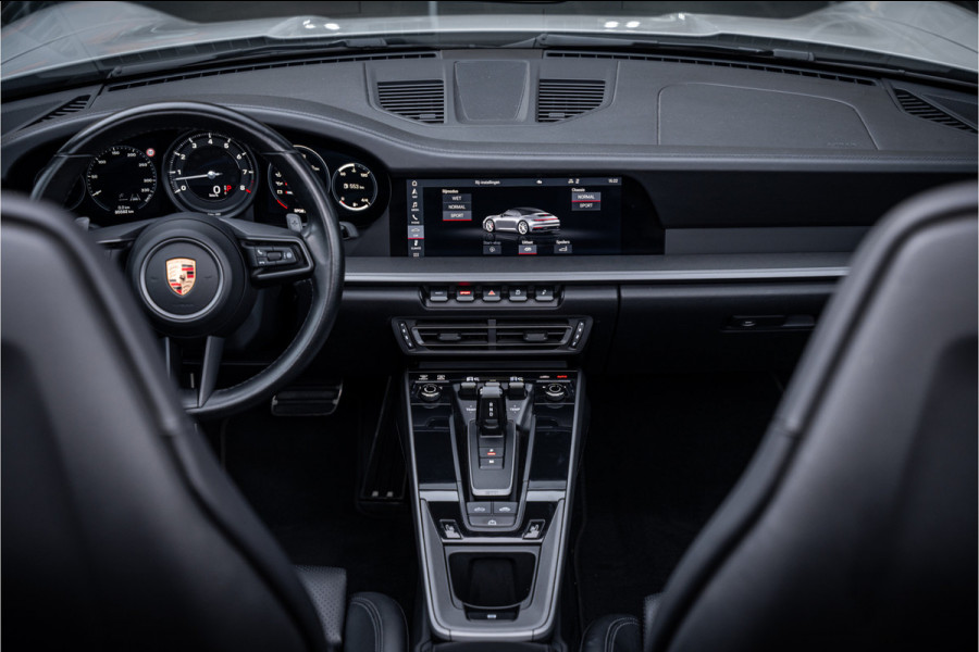 Porsche 911 Cabrio Carrera 4S (450pk) - BOSE - Sportuitlaat - Adapt. cruise - Camera PASM - Keyless - Exclusive leder * 992